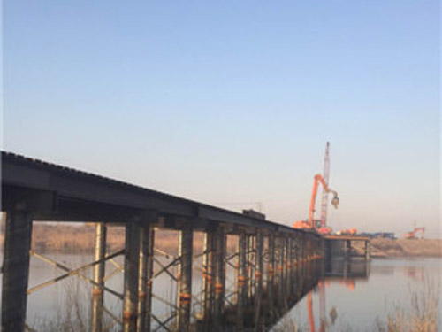 超长管桩型钢便桥-天津东北调线工程跨永金引河